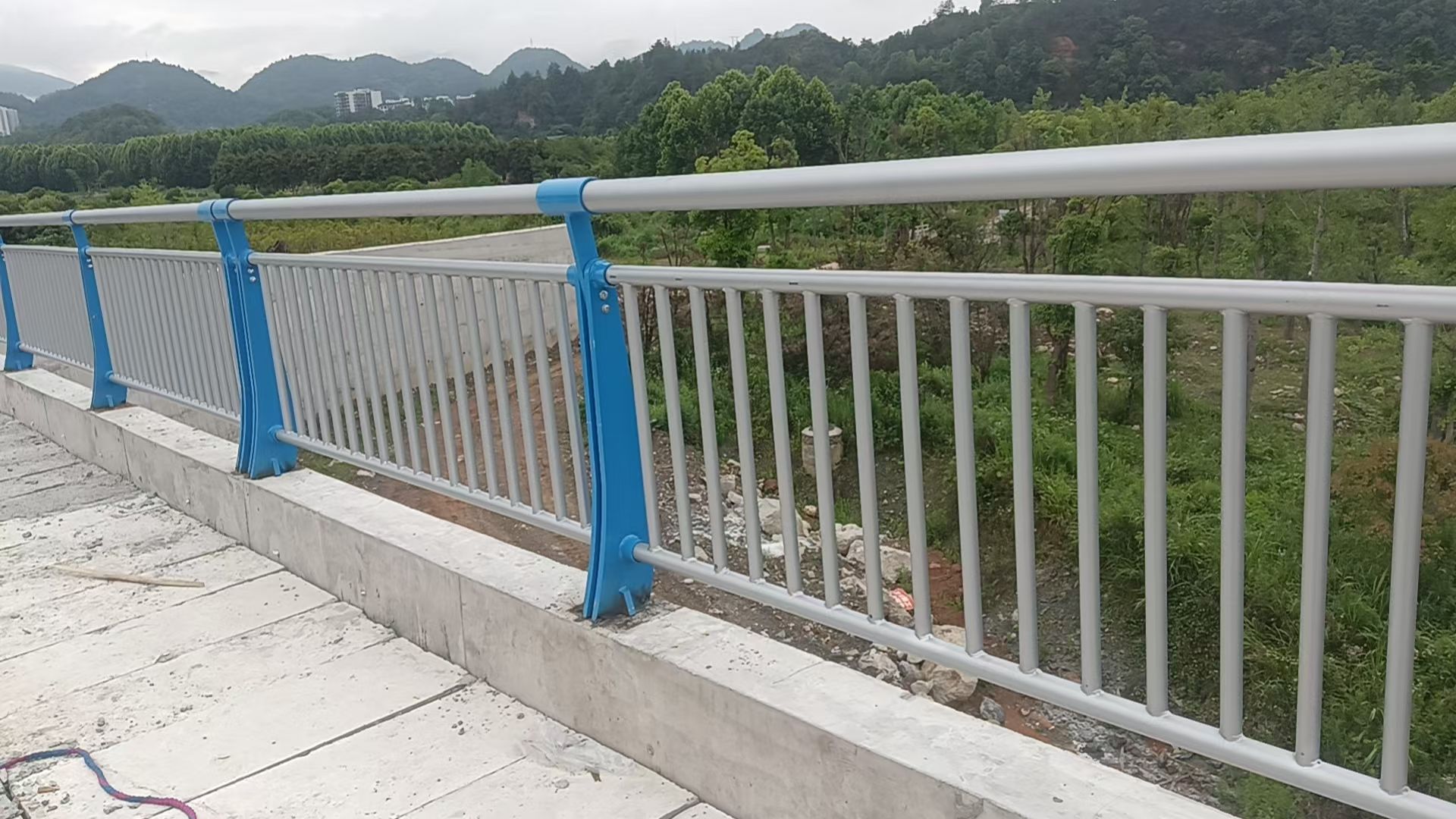 泉州市不锈钢栏杆景观护栏 - 一站式服务
